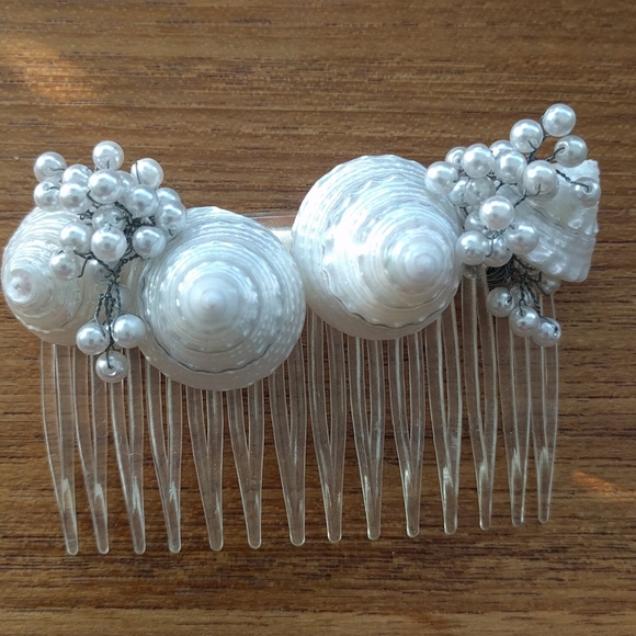 Pearls and shells hair decoration piece - Picture 2 of 8